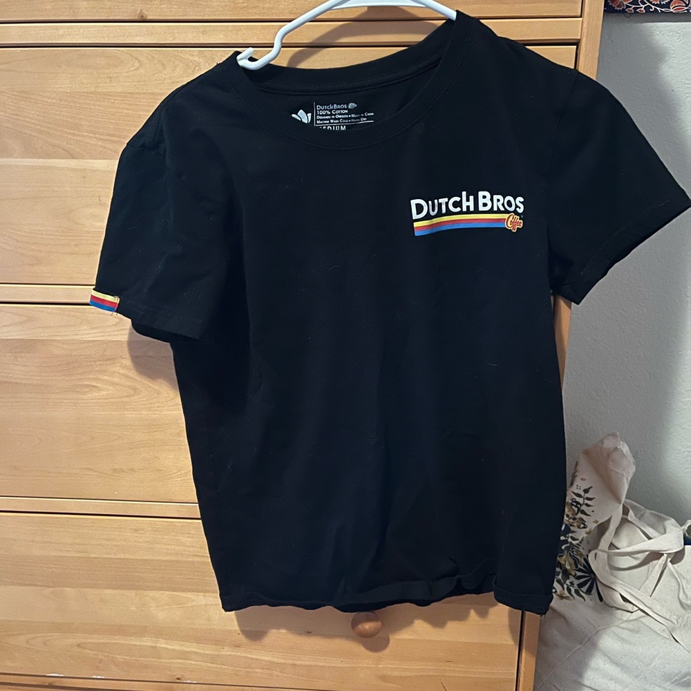 Dutch Bros. all women’s medium/men’s small